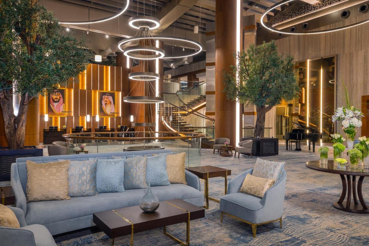 Jeddah Marriott Hotel Madinah Road Jidá Exterior foto The lobby of the hotel