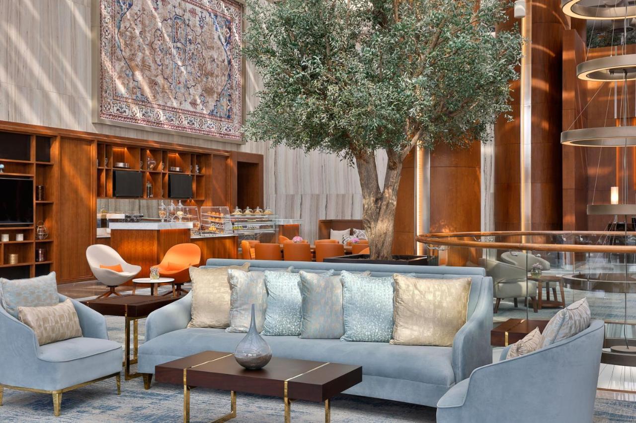 Jeddah Marriott Hotel Madinah Road Jidá Exterior foto The lobby of the hotel