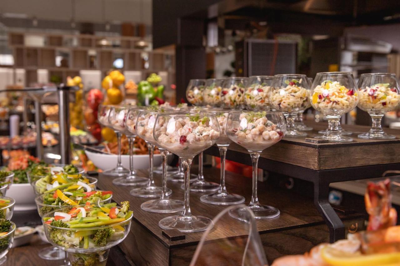 Jeddah Marriott Hotel Madinah Road Jidá Exterior foto Ceviche
