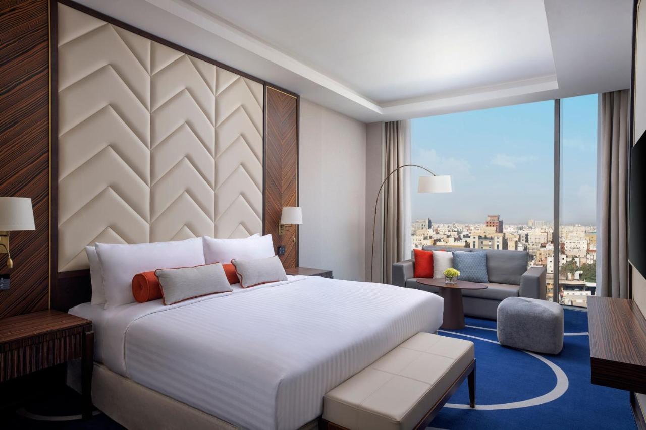 Jeddah Marriott Hotel Madinah Road Jidá Exterior foto Deluxe King
