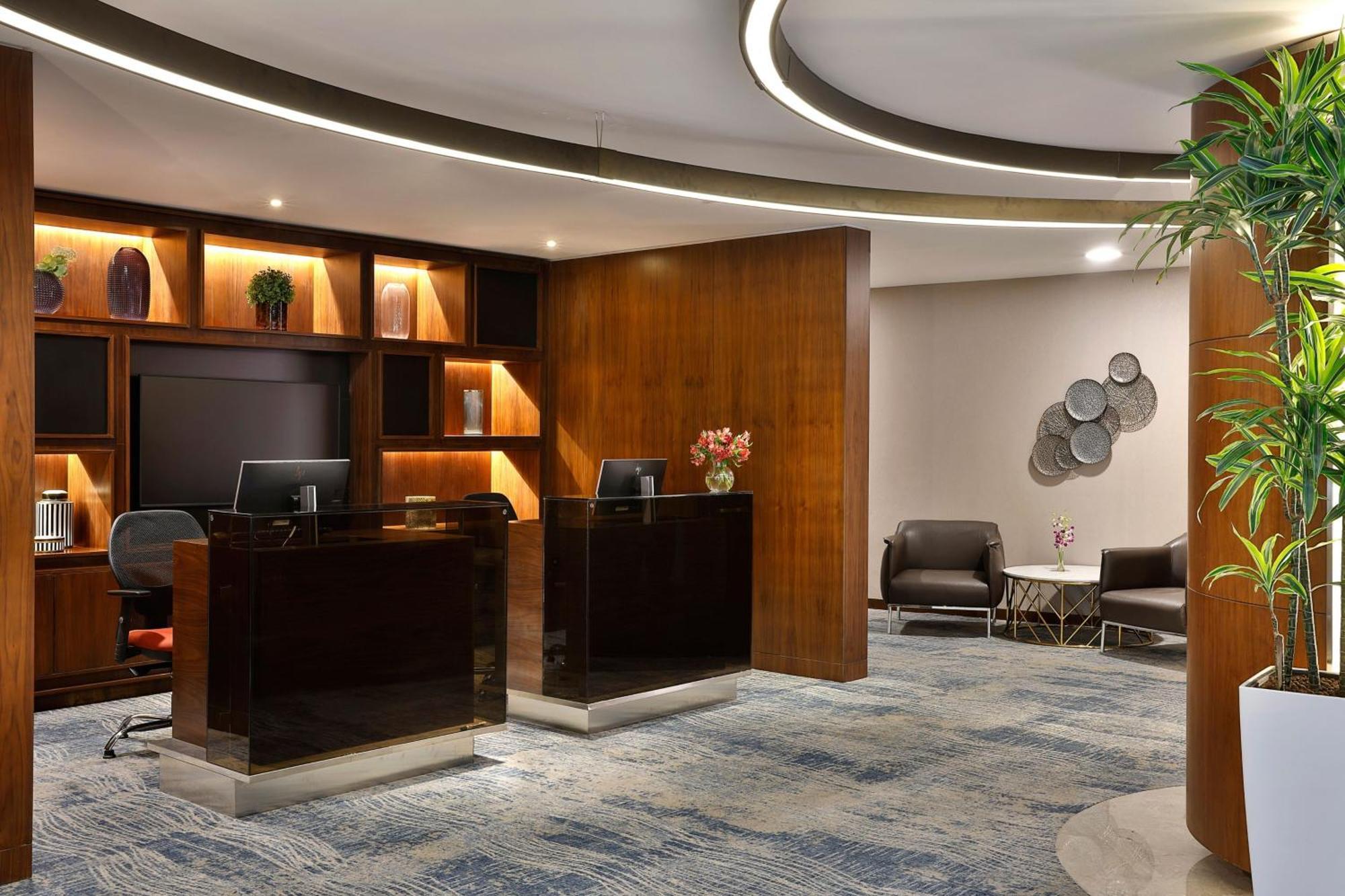 Jeddah Marriott Hotel Madinah Road Jidá Exterior foto The interior of the lounge